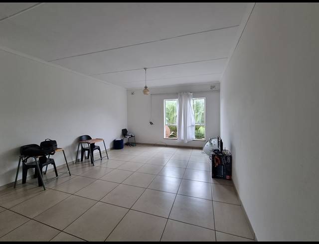 2 BEDROOM APARTMENT FOR SALE IN FAIRVIEW